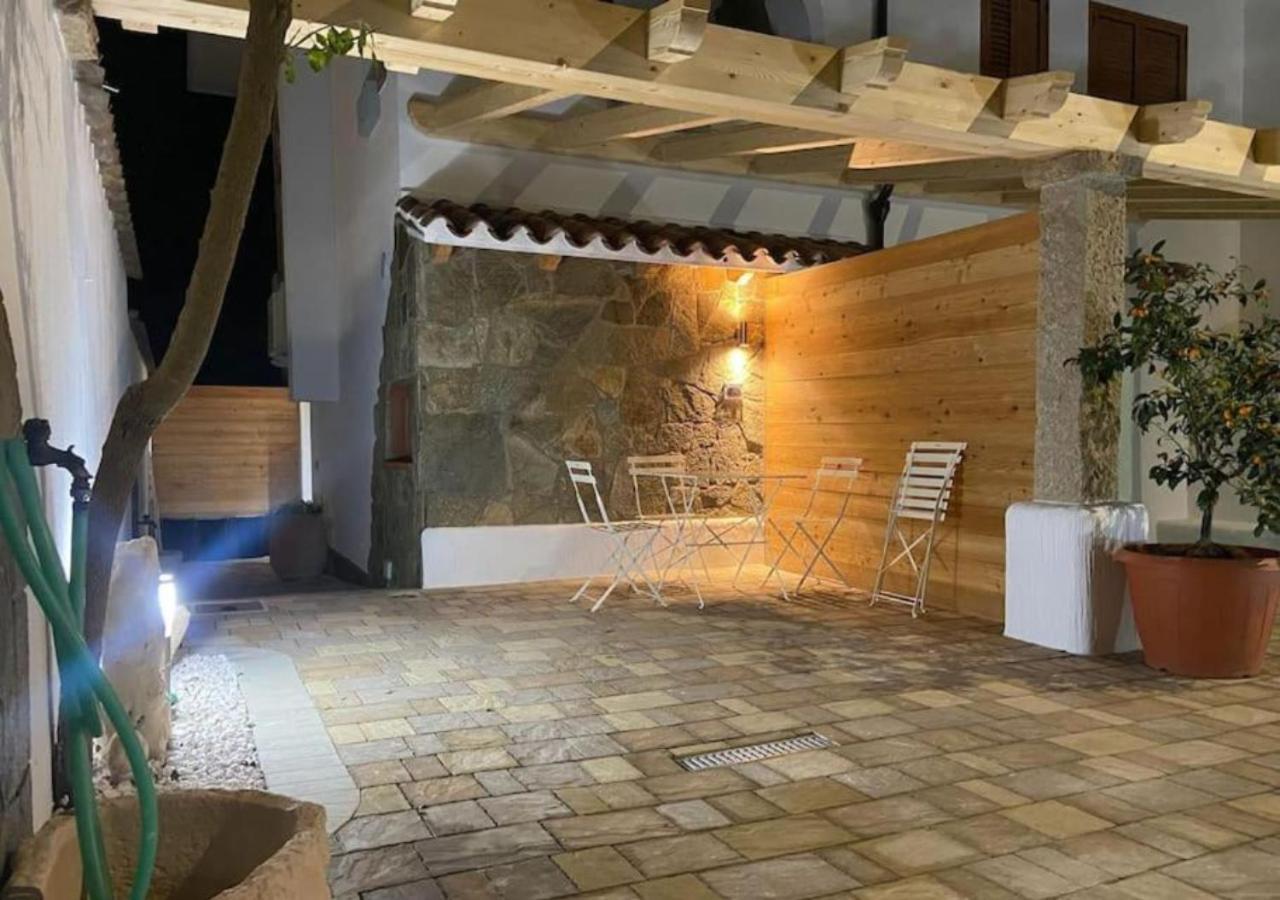 Loft Comodo Ed Elegante • Wi-Fi E Colazione Sanluri Екстер'єр фото